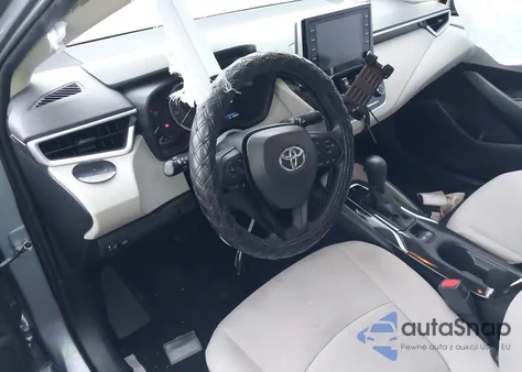 2020 Toyota Corolla Le z USA, uszkodzony, nr VIN JTDEPRAE1LJ062327